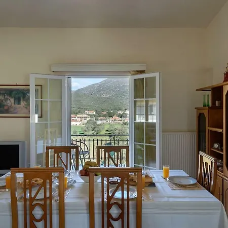 Melanthi Castle View Holiday *