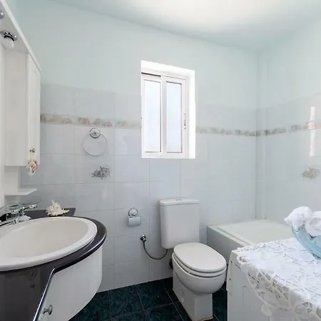بيت للعطل Melanthi Castle View Holiday Kefalonia Island